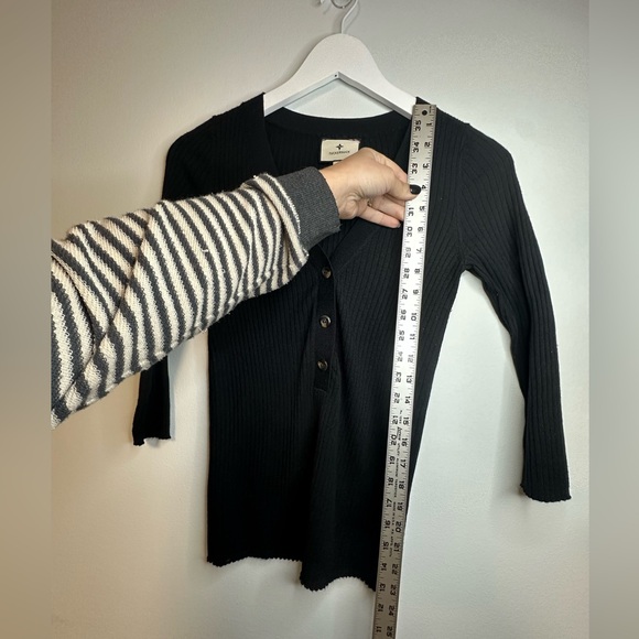 Tuckernuck Handrix Hanley Black Ribbed  Sweater Top Size XS - Picture 13 of 17